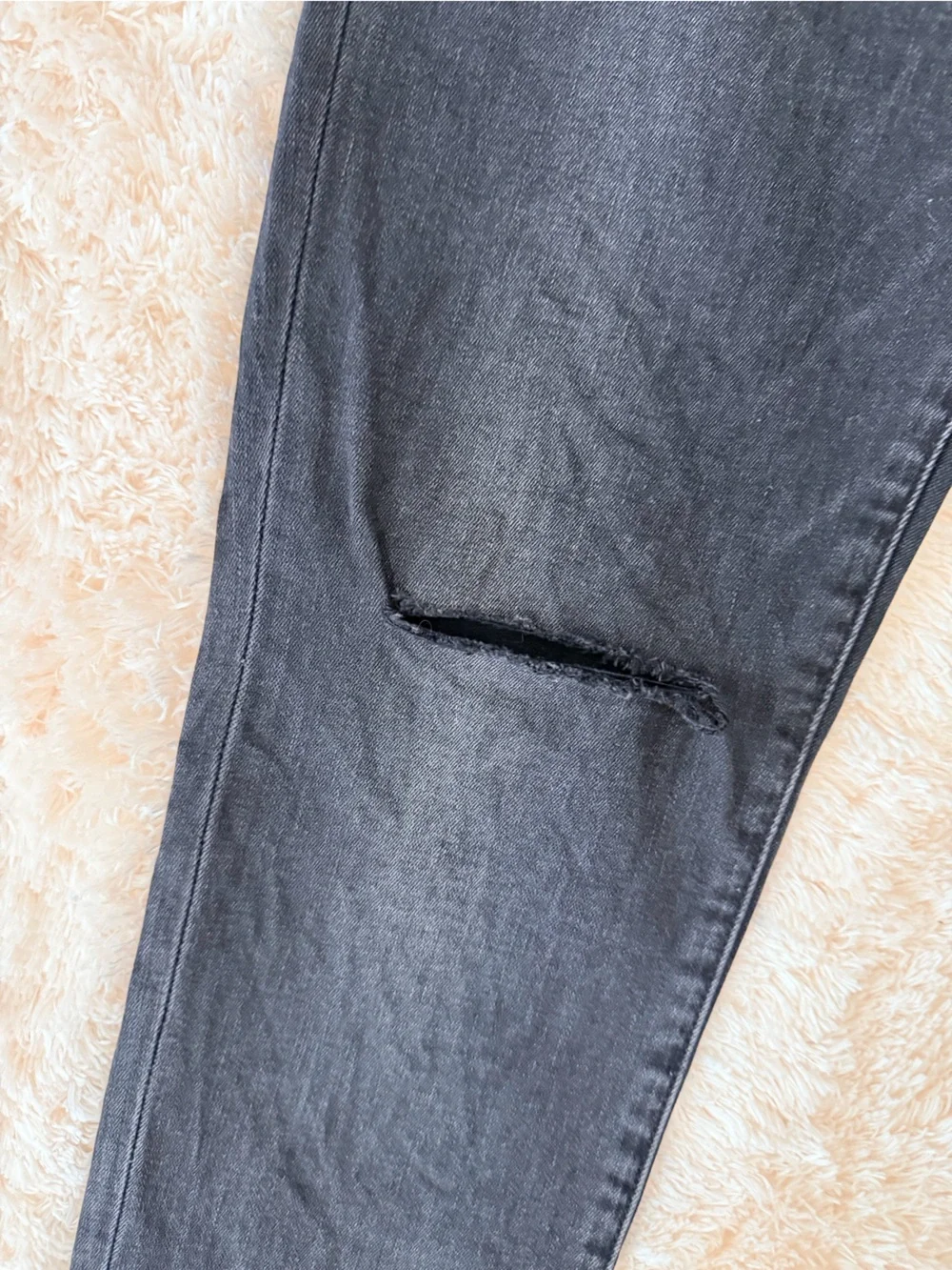 J.Crew Mercantile distressed faded black stretch high rise skinny jeans 26